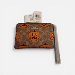 Coach Hallowen Pumpkin Wristlet NWT